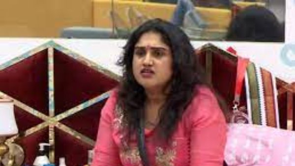 సెట్లో ఎంట్రీ..