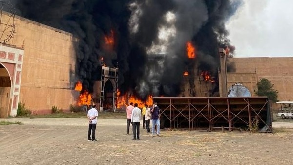 Fire breaks out on the sets of Jodhaa Akbar at ND Studios Fire breaks out on the sets of Jodhaa Akbar at ND Studios
