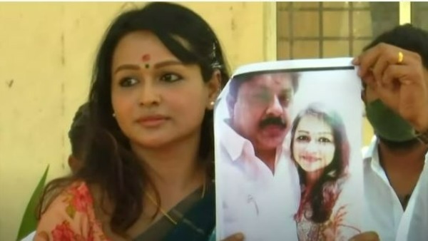 సీఎంకు వ్యతిరేకంగా.. మంత్రి పదవి ఫట్