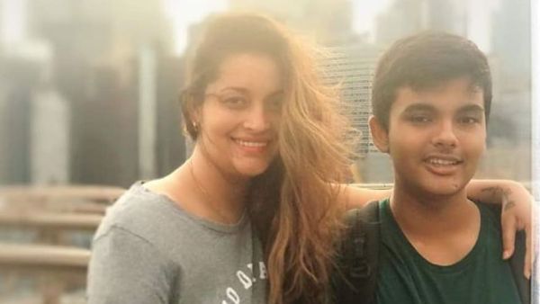 అందులో మాత్రం ఫుల్ బిజీగా ఉంటూ