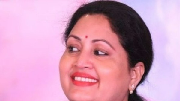 హీరోయిన్ గా