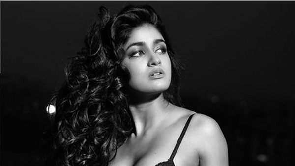 ఐటెం సాంగ్ తో ఫేమస్
