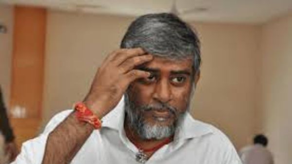 Chandrasekhar Yeleti to direct Prabhas for Mythri Movie Makers Chandrasekhar Yeleti to direct Prabhas for Mythri Movie Makers