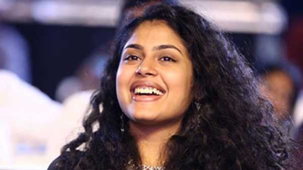 చిట్టి మాత్రం ఇంకా బిజీ అవ్వలేదు.