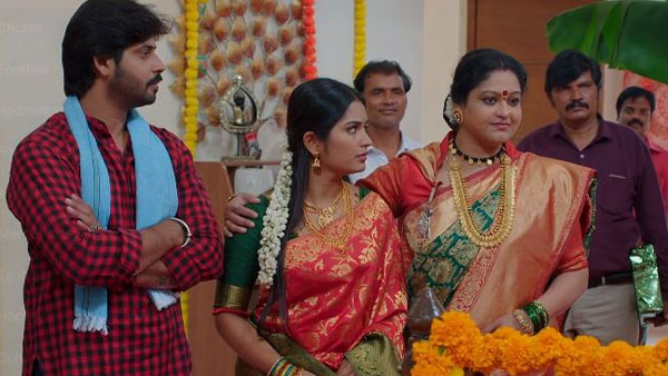 మల్లికను పంపించేయలని..