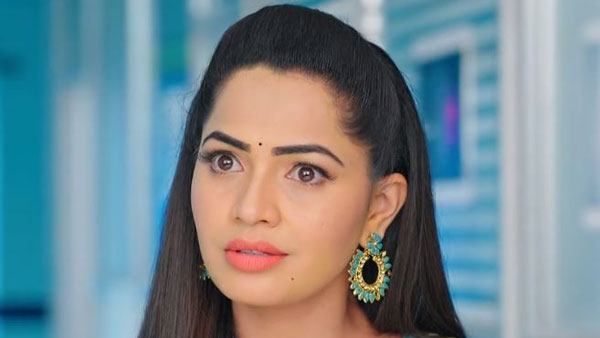 దీప కండిషన్ చూద్దాం పద అంటూ...