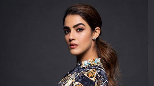 తెలుగు కలిసిరాదు అనుకుందో ఏమో