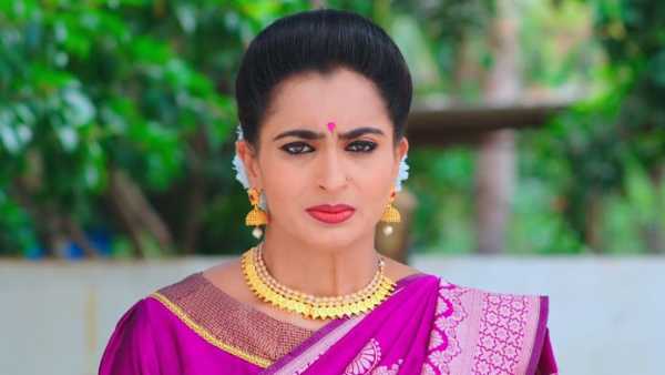 దీప ప్రతీది నెగెటివ్గా ఆలోచించకు