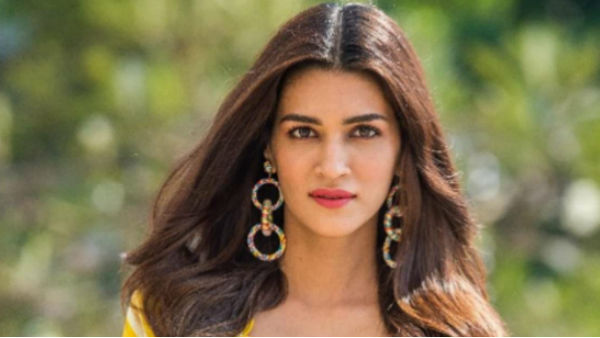 Kriti Sanons Mimi to release in OTT platform Kriti Sanons Mimi to release in OTT platform