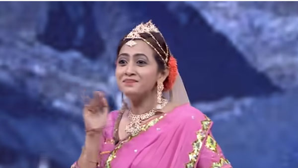 యాంకర్ లాస్య లిప్లాక్ రిక్వెస్ట్: దాని కోసమే వెయిటింగ్ అంటూ రవి..ఇద్దరి కెమిస్ట్రీ కేక