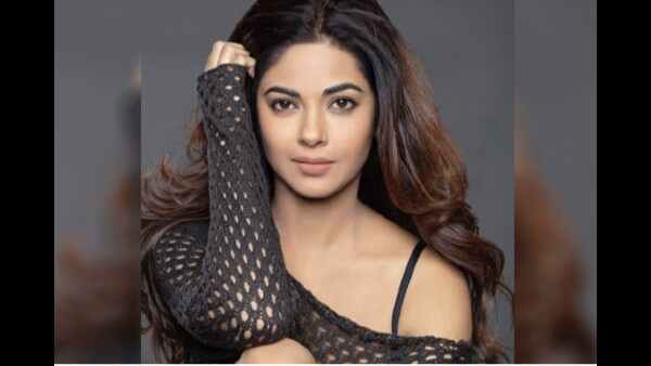 Meera Chopra denies allegations on ID floating on social media Meera Chopra denies allegations on ID floating on social media