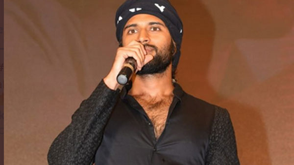 టాలీవుడ్లోనే ఏకైక హీరోగా విజయ్ రికార్డు