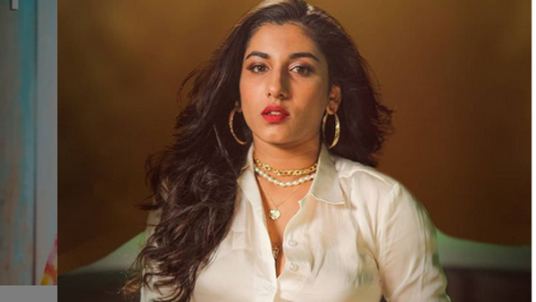 Anchor Vishnu Priya బ్లాక్ టాప్ లో రచ్చ.. కింద అలా వదిలేసి...ఇప్పుడు జాగ్రత్త పడింది!