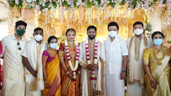 ఆర్ట్ డైరెక్టర్ ముత్తు రాజ్ చేతుల్లో