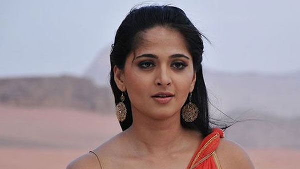 సింపుల్ గా ఉంటూనే