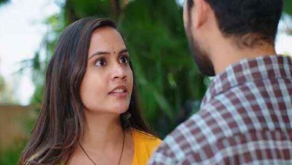 భార్యను వదిలేయాలని అభి నిర్ణయం