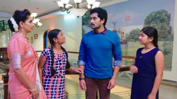 సౌందర్య, కార్తీక్ను నిలదీసిన పిల్లలు
