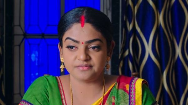 తల్లిదండ్రుల గురించి శౌర్య, హిమ