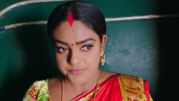 హిమ ప్రశ్నలు దీప మౌనంగా రోదిస్తూ..