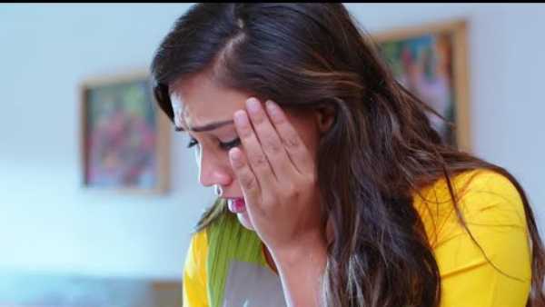 ఇంట్లో తులసికి ప్రశ్నలు.. సైలెంట్గానే