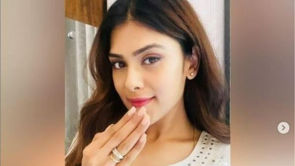 శాంతా క్రజ్ పోలీసుల తెలిపిన ప్రకారం