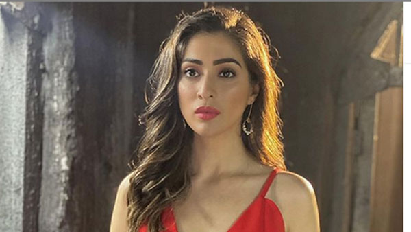 వ్యాక్సిన్ వేయించుకోవడానికి తిప్పలు