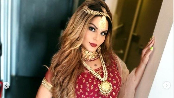 Rakhi Sawant wants to entry into Bigg Boss house with husband Ritesh Rakhi Sawant wants to entry into Bigg Boss house with husband Ritesh