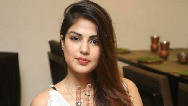 రియా చక్రవర్తి ఎంట్రీపై ఊహాగానాలు