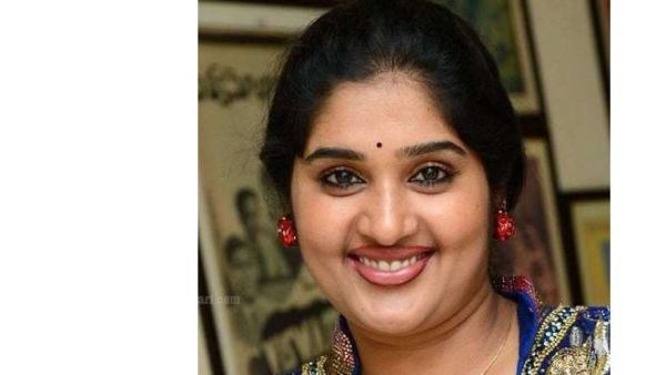 ఉప్పెన సినిమాలో విలన్ సిస్టర్..