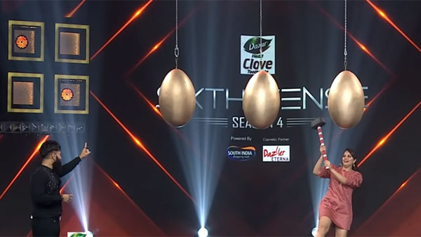 బంగారు కోడిగుడ్లను