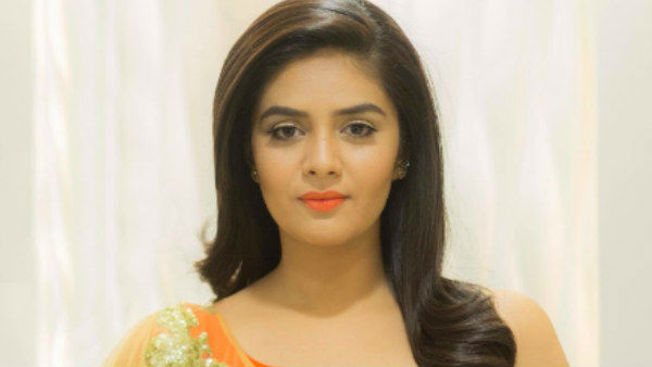 ఏకంగా ఆయనే భార్యకే అలా మెసేజ్