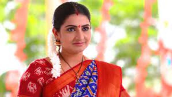 బాధలో మునిగిపోయి