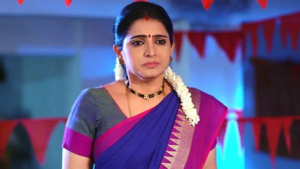 అందరినీ మరో బస్సులో