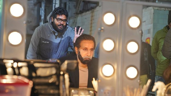 Kollywood hero Chiyaan vikram new cobra look viral Kollywood hero Chiyaan vikram new cobra look viral