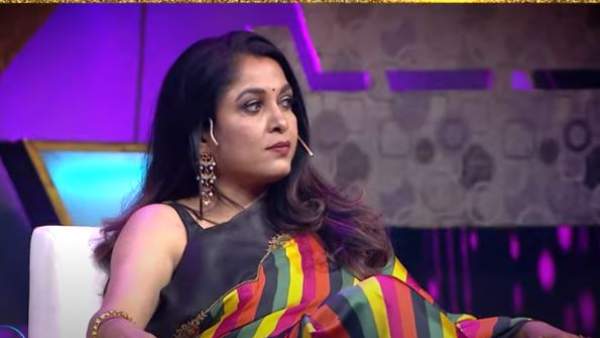 బుసలు కొట్టిన రమ్యకృష్ణ
