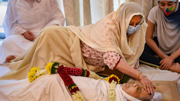 సైరా భాను మరో ట్వీట్