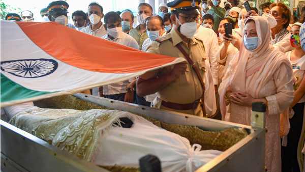 ప్రధాని ట్వీట్కు సైరా భాను స్పందించి