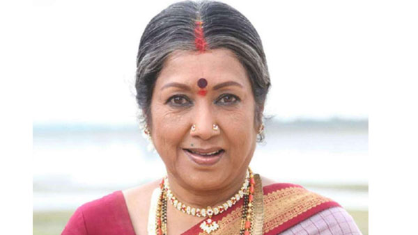 హీరోయిన్గా 300 చిత్రాల్లో..