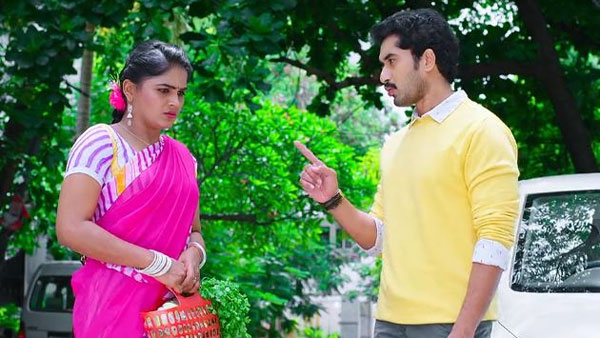 ప్రియమణిని కార్తీక్ కలిసి