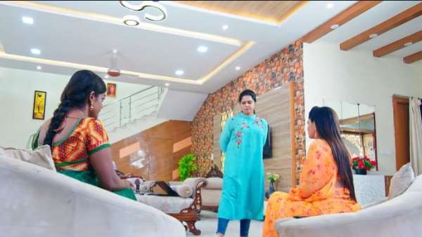 మేడం ఎందుకు రమ్మన్నారంటూ...