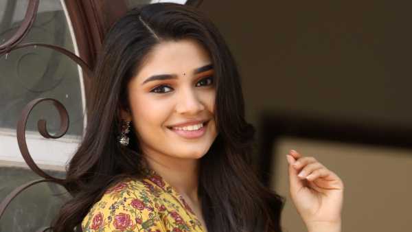 వరుసగా నాలుగు సినిమాలు
