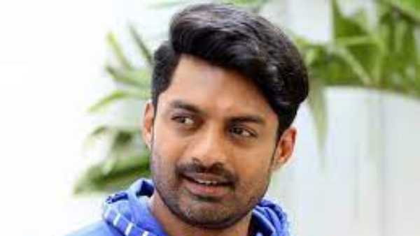 చిన్న వయసులోనే బాబాయ్తో మూవీ