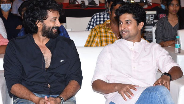 మామీదే ఆంక్షలు