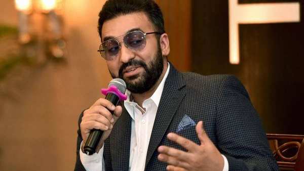 రాజ్ కుంద్రాపై పెట్టిన కేసులు