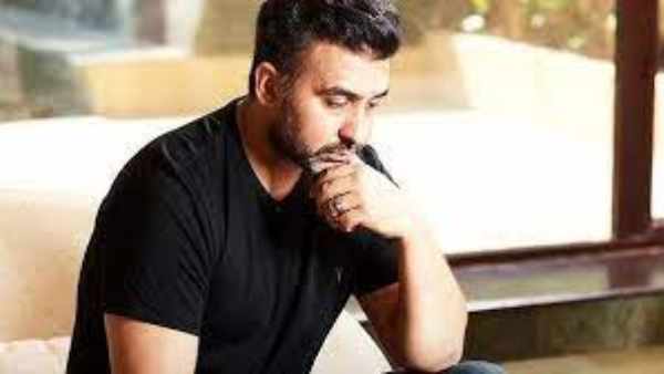 లాకర్ లో ఏముంది?