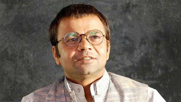కాలినడకతోనే ఆఫీసులకు