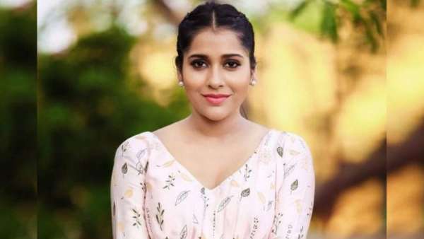 అలా మొదలైన ప్రయాణం... ఇలా ఫేమస్