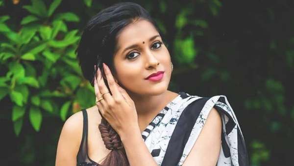అతడితో ప్రేమాయణం.. మరింత పాపులర్
