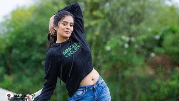 సినిమాల విషయంలో యూటర్న్తో