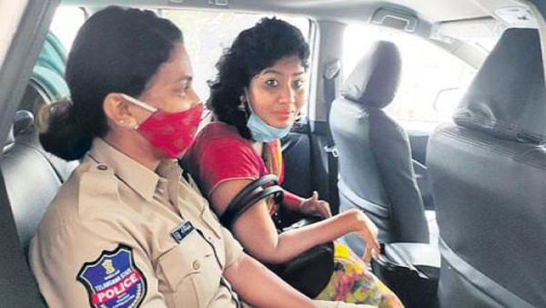 తాజాగా గీతా ఆర్ట్స్ ఆఫీస్ ముందు